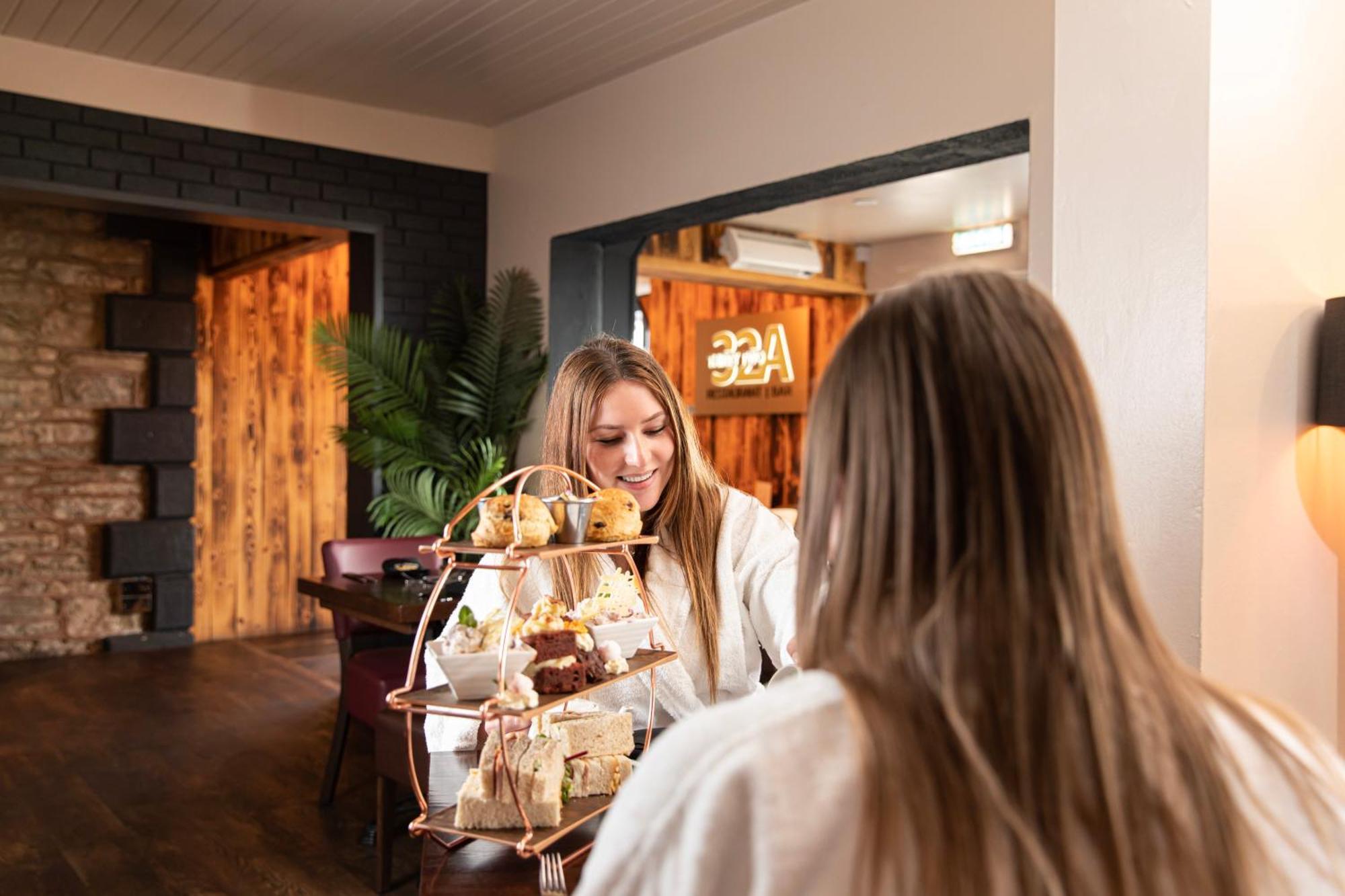 Springfield Hotel & Health Club Halkyn ภายนอก รูปภาพ